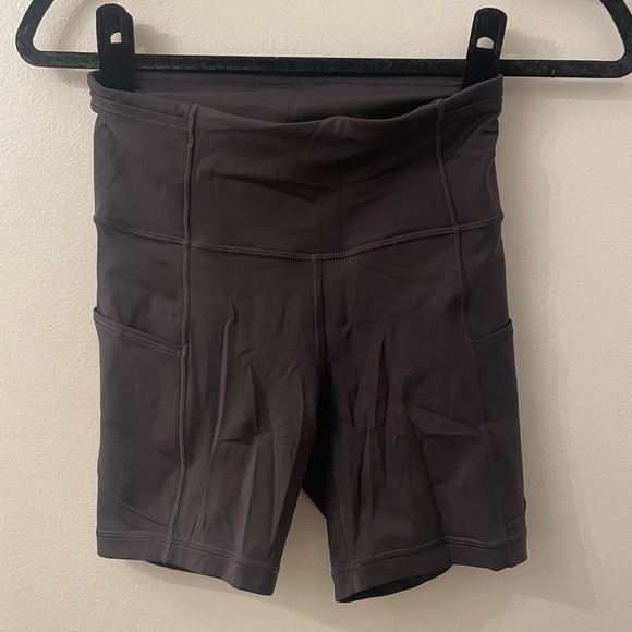 Lululemon Fast and Free Shorts Purple - Picture 1 of 8